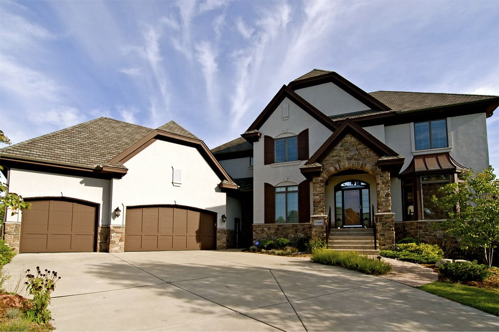 Residential painting services by KD Painting in Bloomington, Minnesota