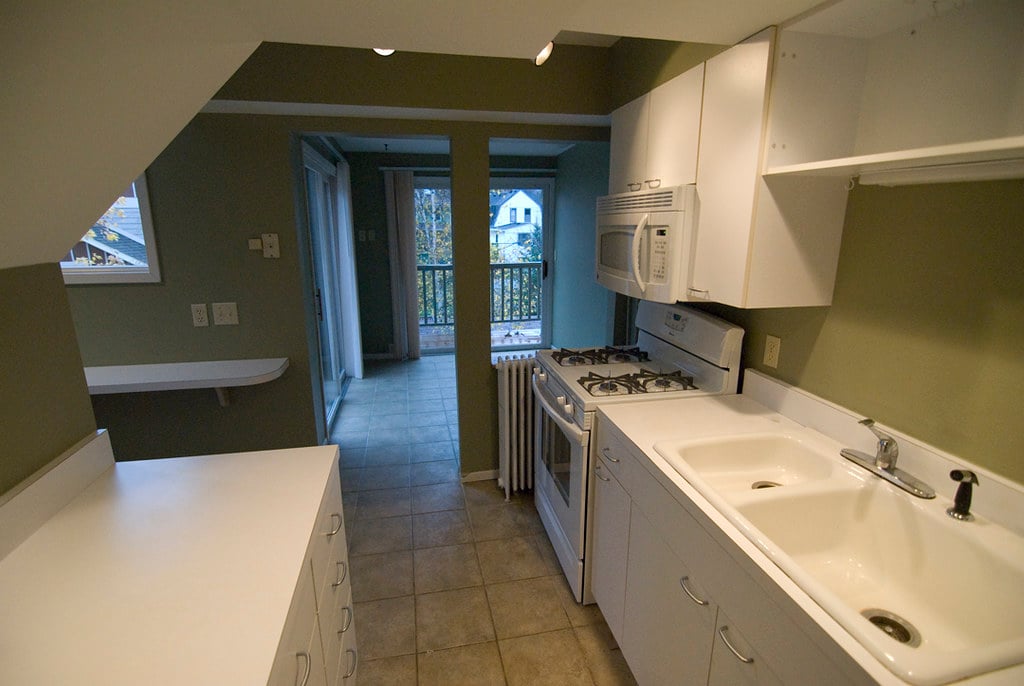 Expert interior painting services showcasing quality craftsmanship and attention to detail